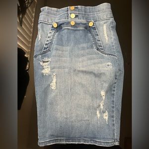 Denim skirt